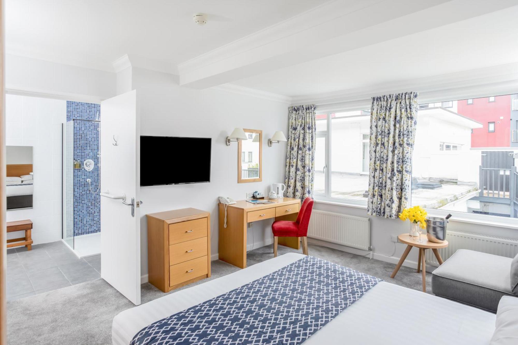 The Kilbirnie Hotel New Quay Dış mekan fotoğraf